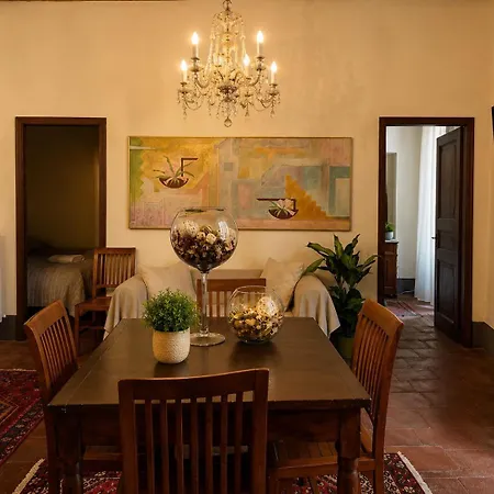 Le Dimore Della Seta - Palazzo Busdraghi