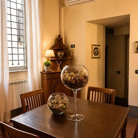 Apartment Le Dimore Della Seta - Palazzo Busdraghi Lucca