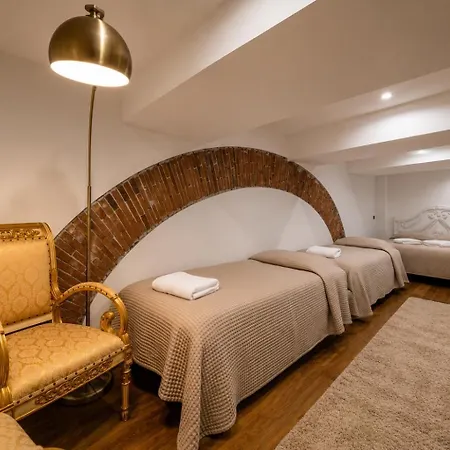 Apartment Le Dimore Della Seta - Palazzo Busdraghi Lucca
